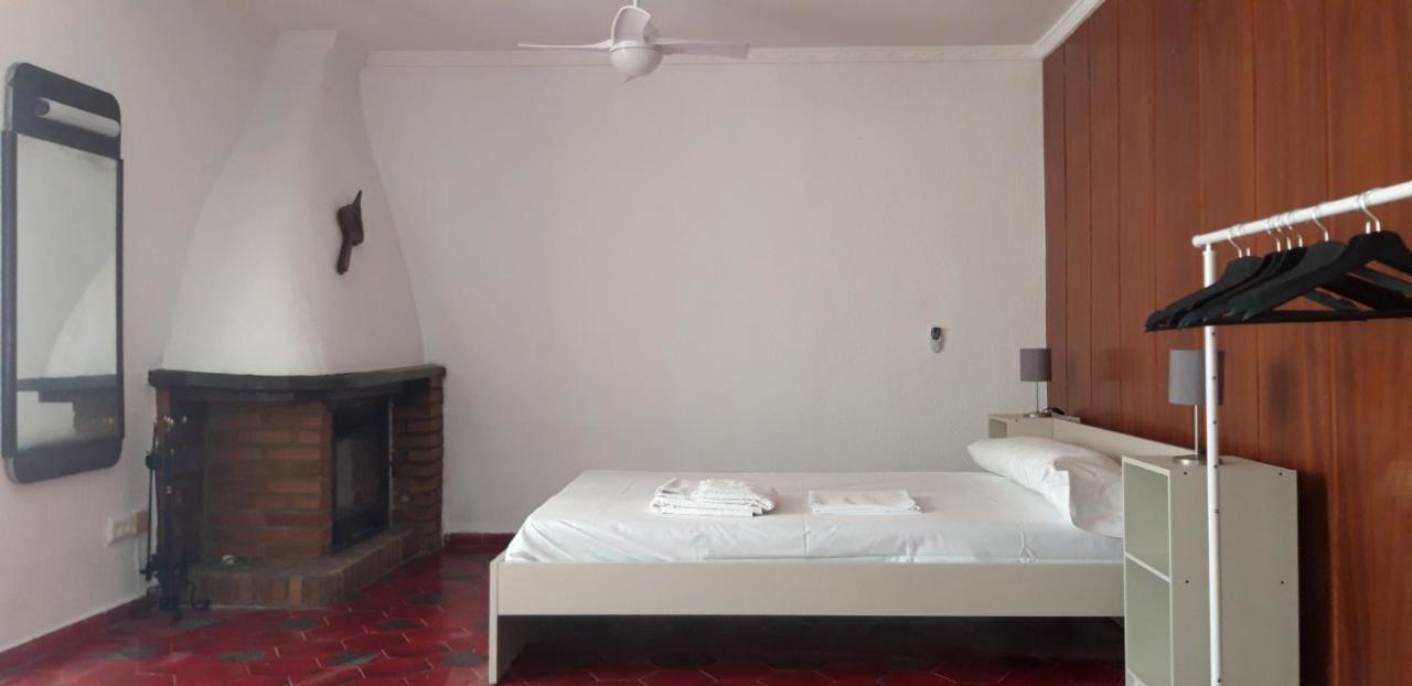 Pension Benavente Ap-7 3Min Coche Playa 5 Min Self Check-In 24H Moncofar Exterior photo