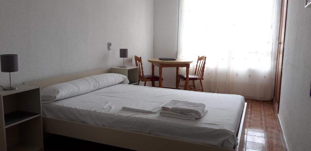 Pension Benavente Ap-7 3Min Coche Playa 5 Min Self Check-In 24H Moncofar Exterior photo